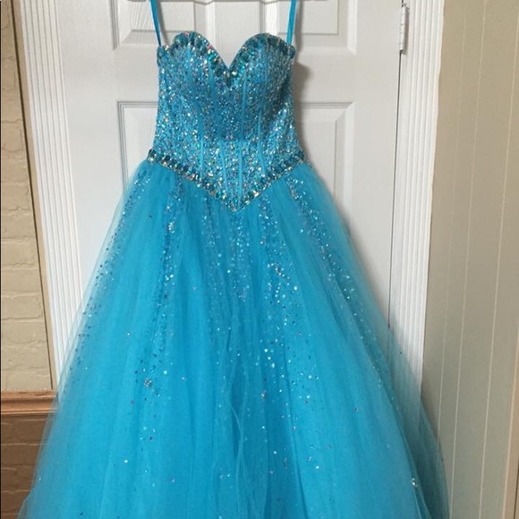 light blue dress size 16